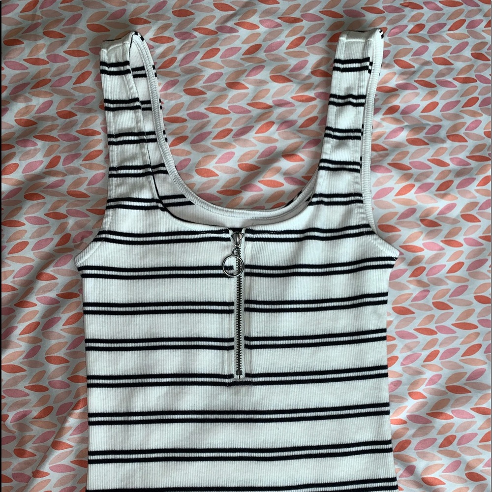 Aero tank top